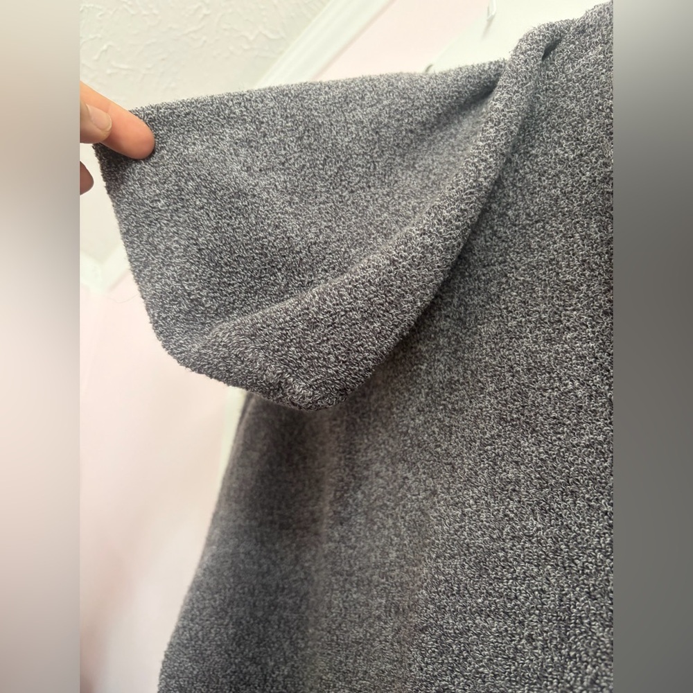 Artisan Gray Hoodie women size M - Picture 9 of 11